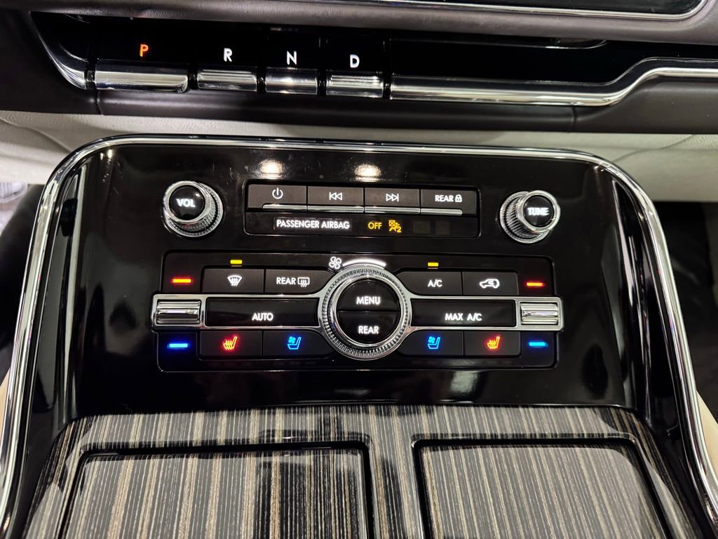 Certified 2023 Lincoln Navigator Black Label image 27