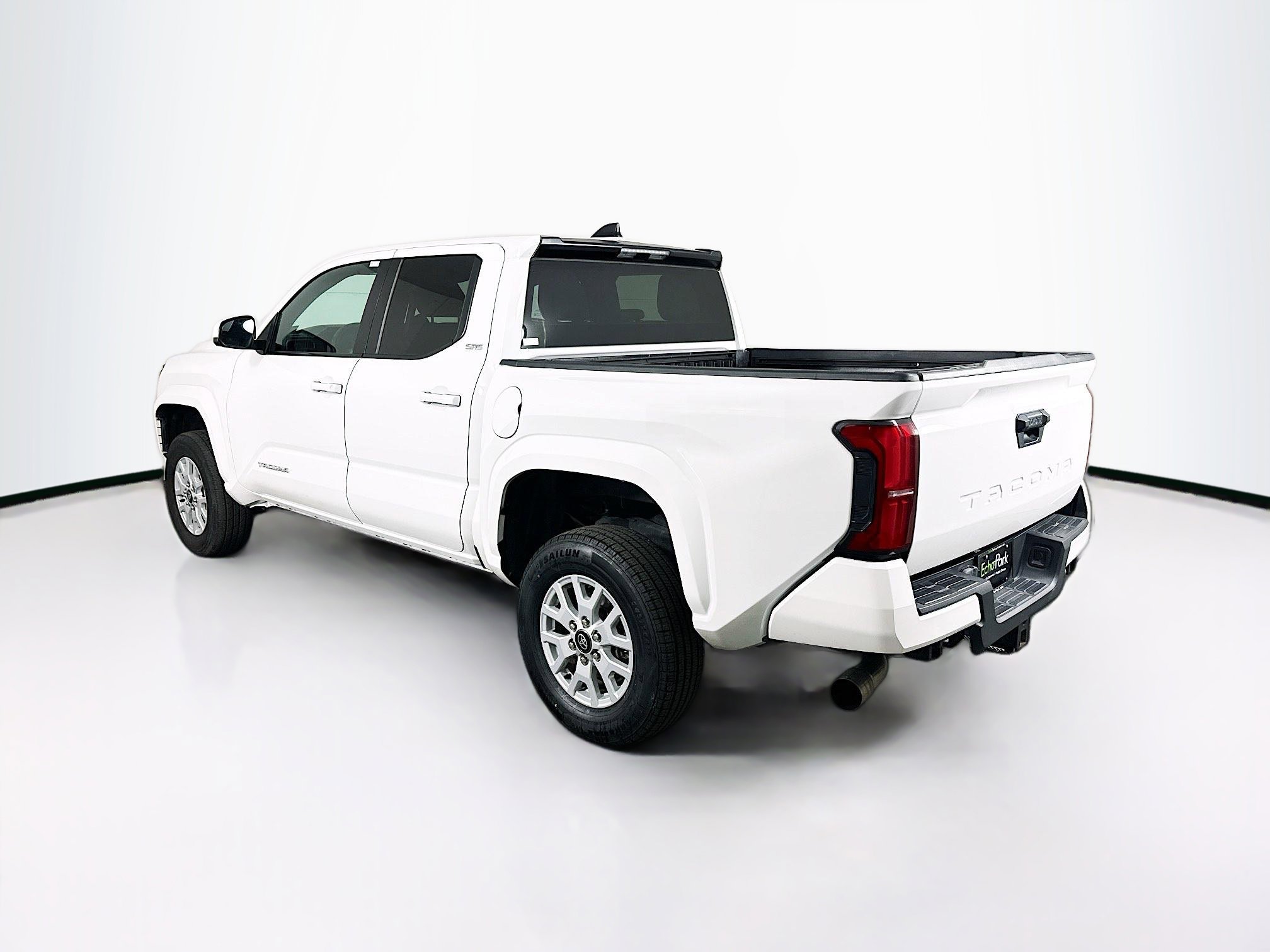 Used 2024 Toyota Tacoma SR5 image 5
