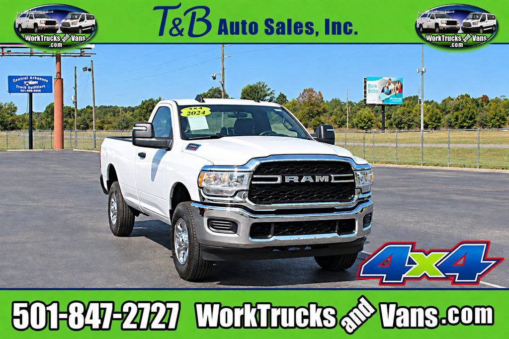 Used 2024 RAM 2500 Tradesman w/ Chrome Appearance Group AWD/4WD image 1