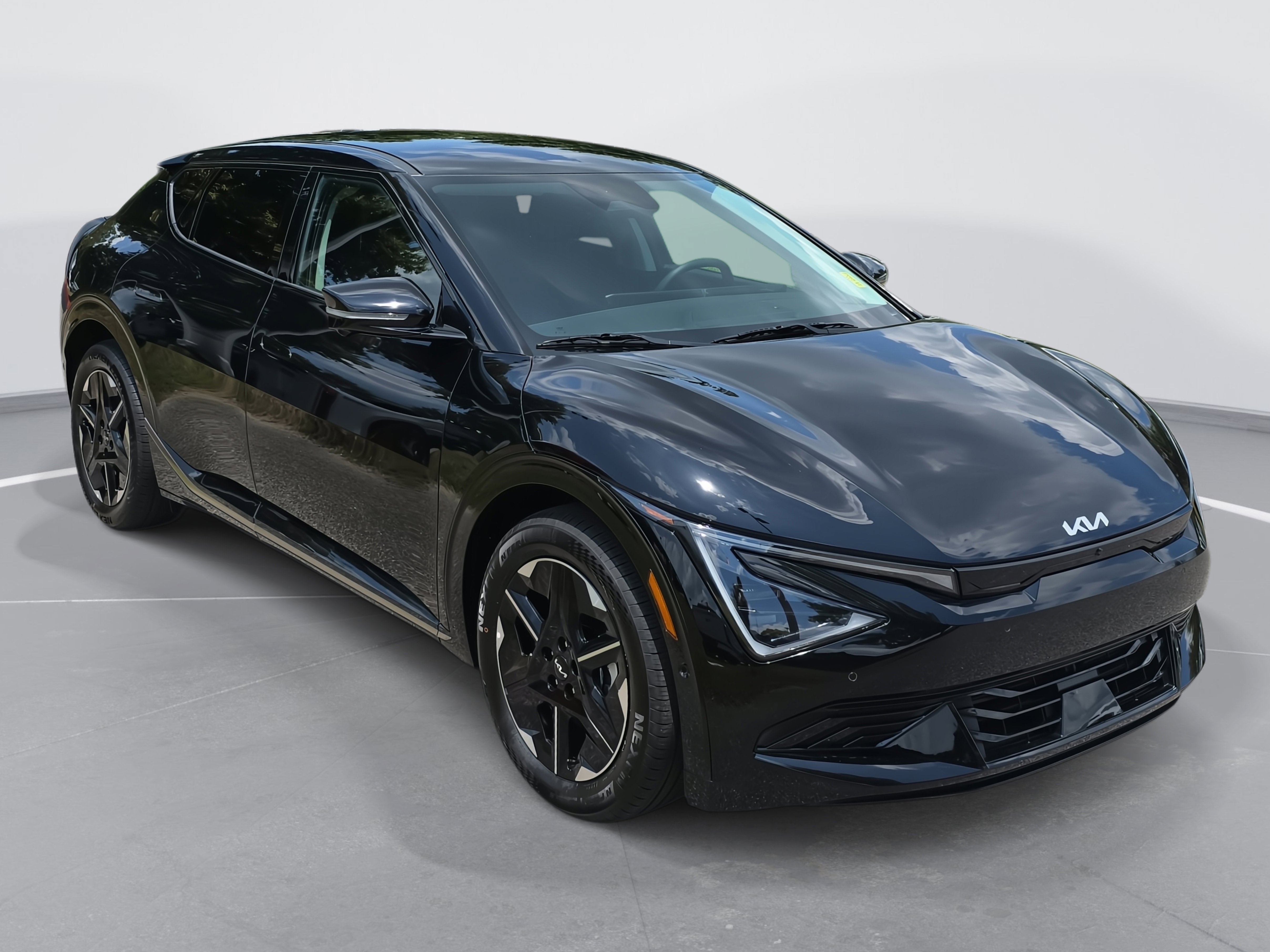 New 2025 Kia EV6 Wind image 3