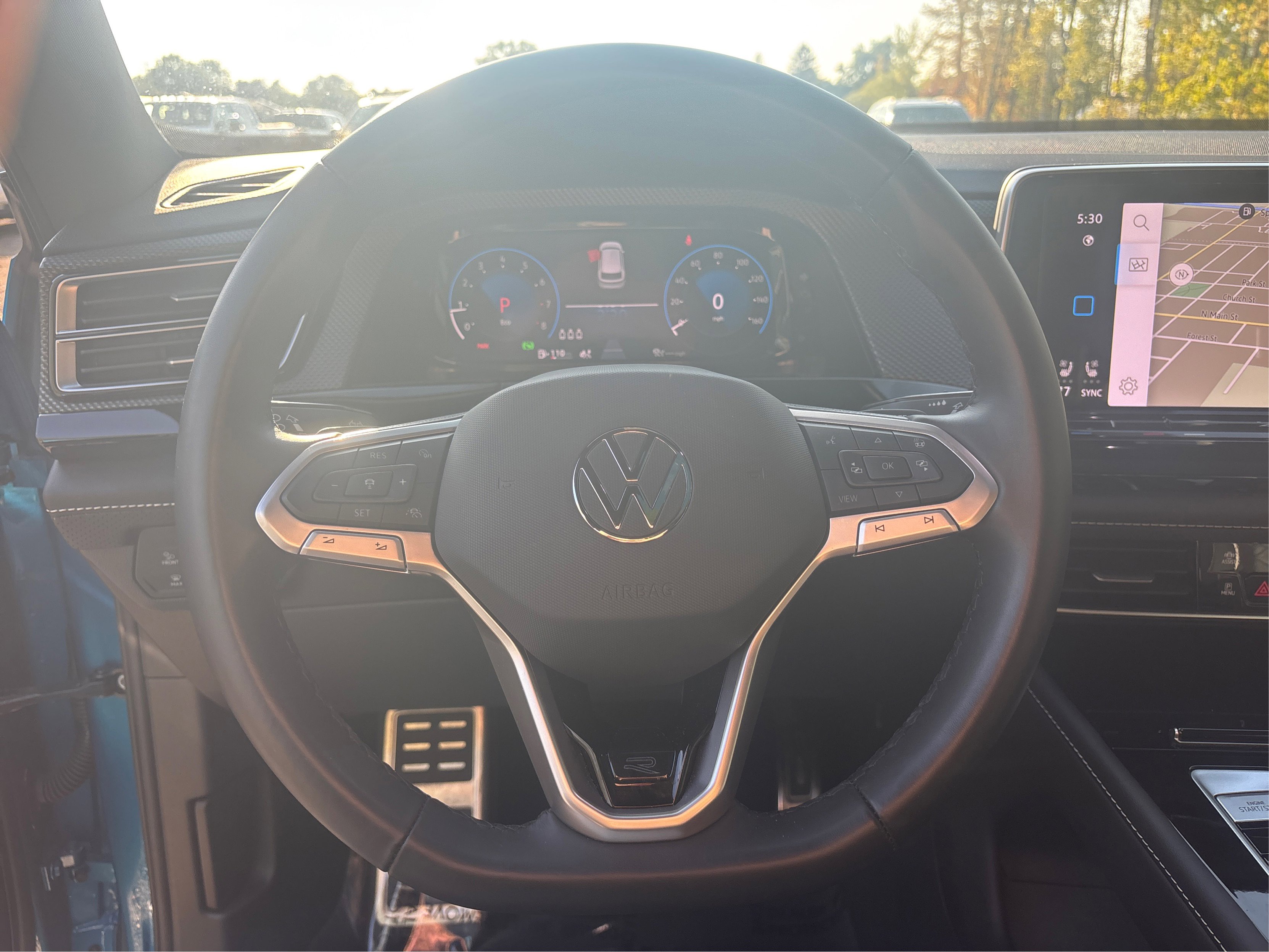 Used 2025 Volkswagen Atlas Cross Sport SEL Premium R-Line image 20