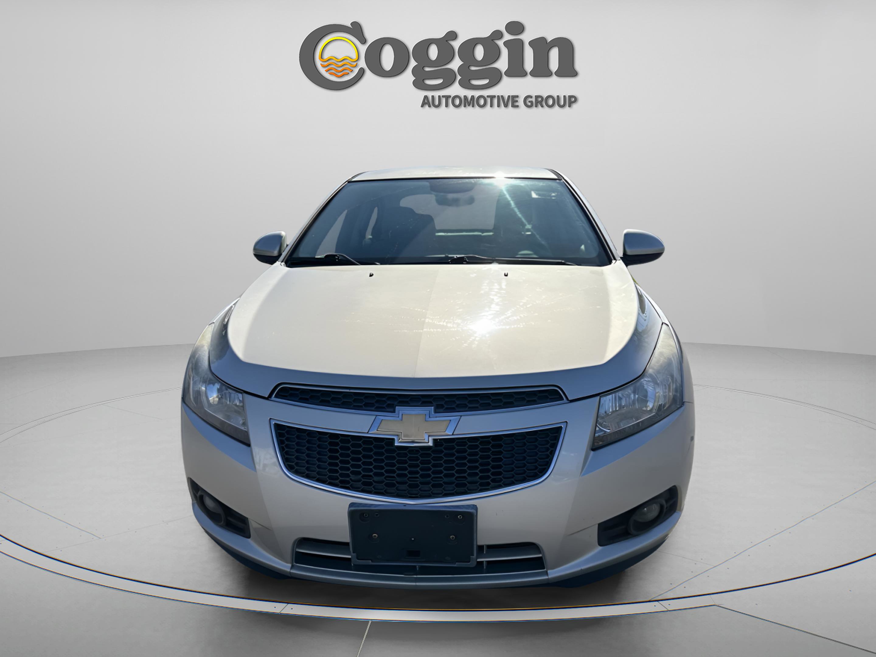 Used 2014 Chevrolet Cruze LT w/ Enhanced Safety Package image 9