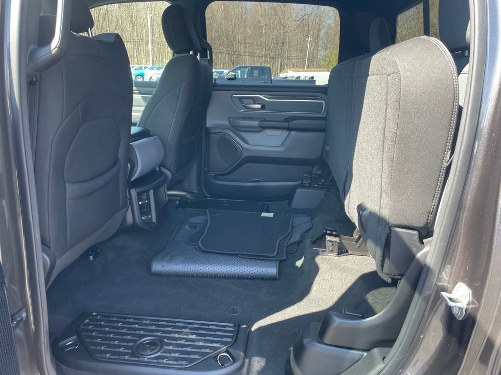 Used 2021 RAM 1500 Big Horn AWD/4WD image 18