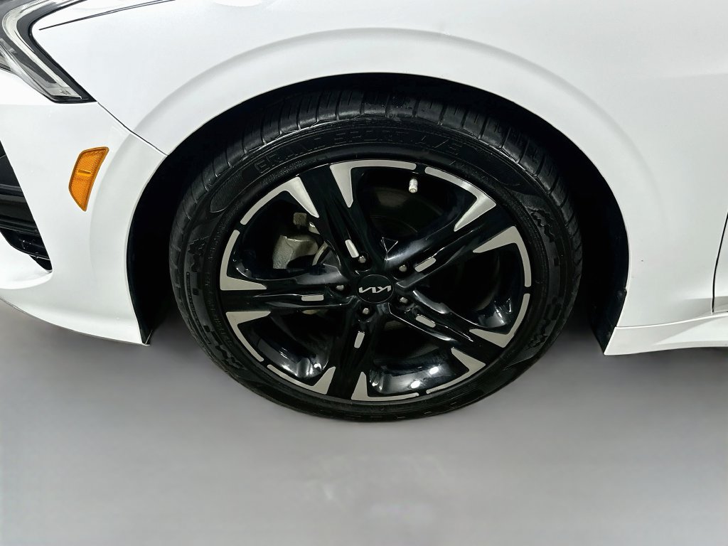 Used 2023 Kia K5 GT-Line w/ GT-Line Premium Package FWD image 8
