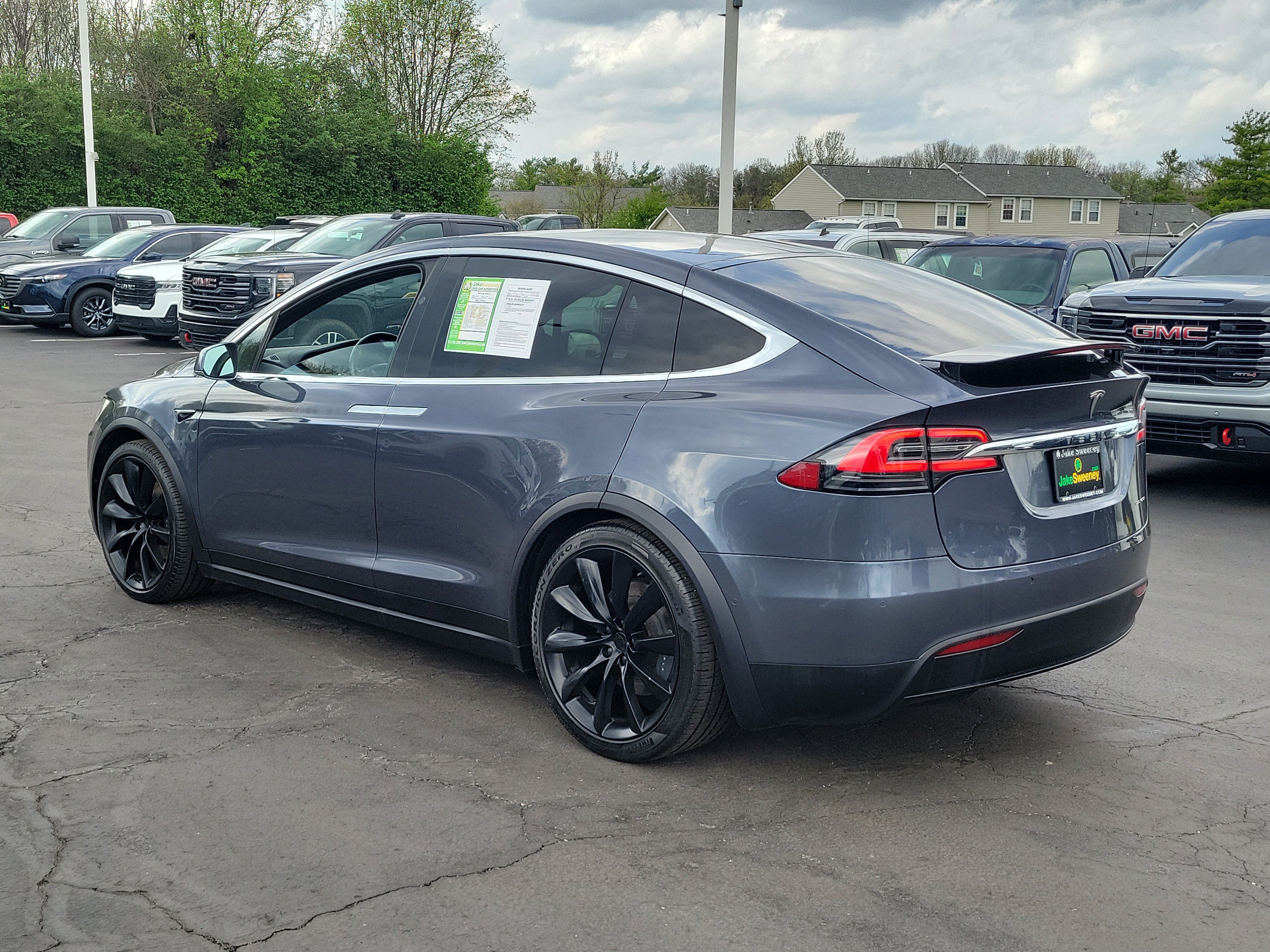 Used 2020 Tesla Model X image 3