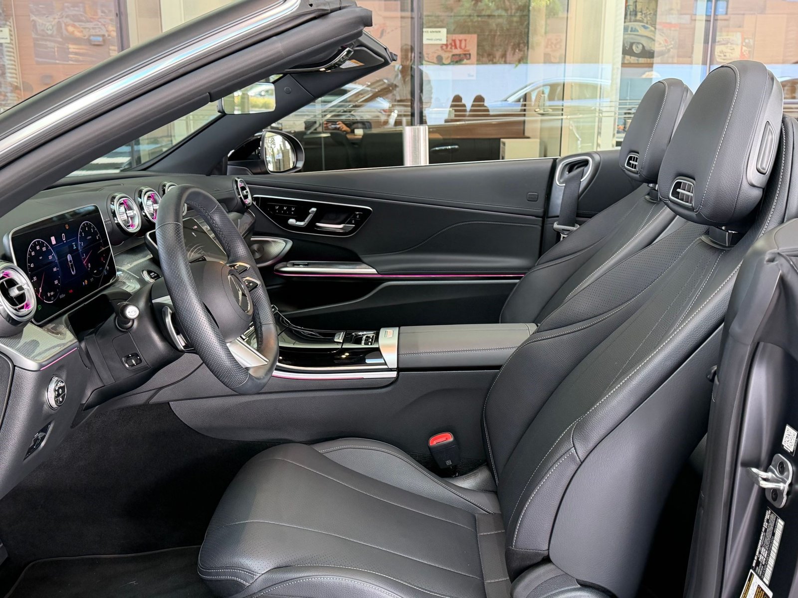 Used 2026 Mercedes-Benz CLE 300 4MATIC Cabriolet image 5