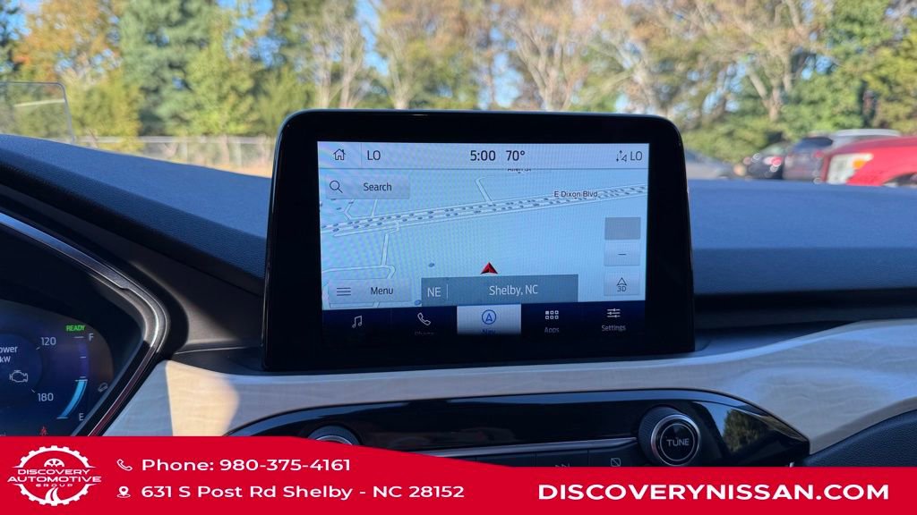 Used 2022 Ford Escape Titanium w/ Titanium Premium Package image 19