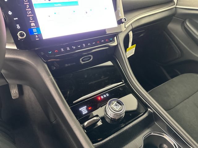 New 2026 Jeep Grand Cherokee Altitude AWD/4WD image 27