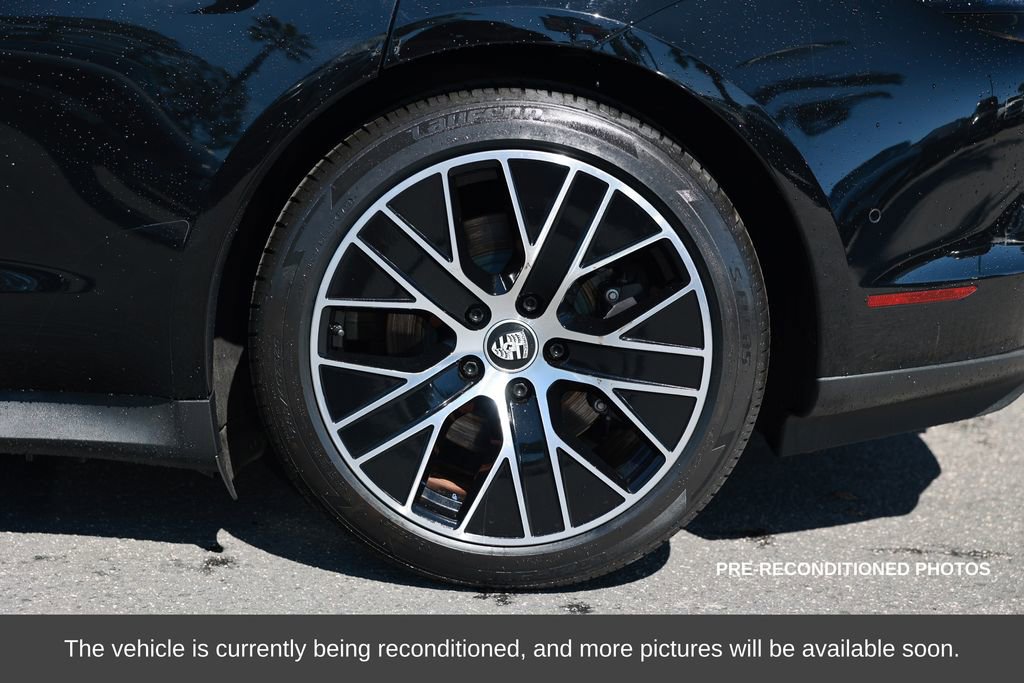 Used 2023 Porsche Taycan Base w/ Premium Package image 10