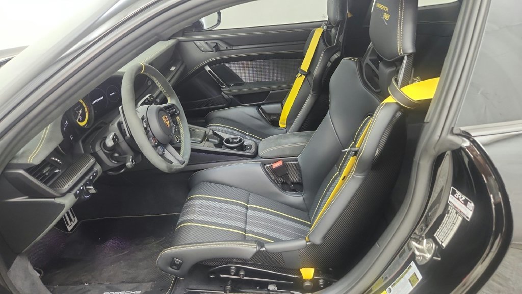Used 2025 Porsche 911 GT3 RS RWD image 37