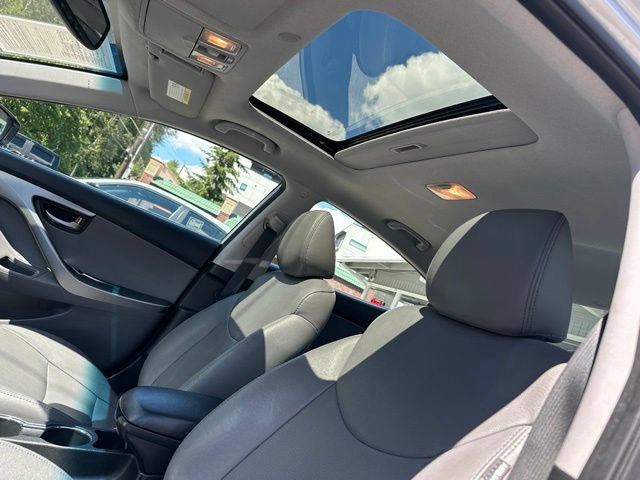 Used 2012 Hyundai Elantra Limited FWD image 13
