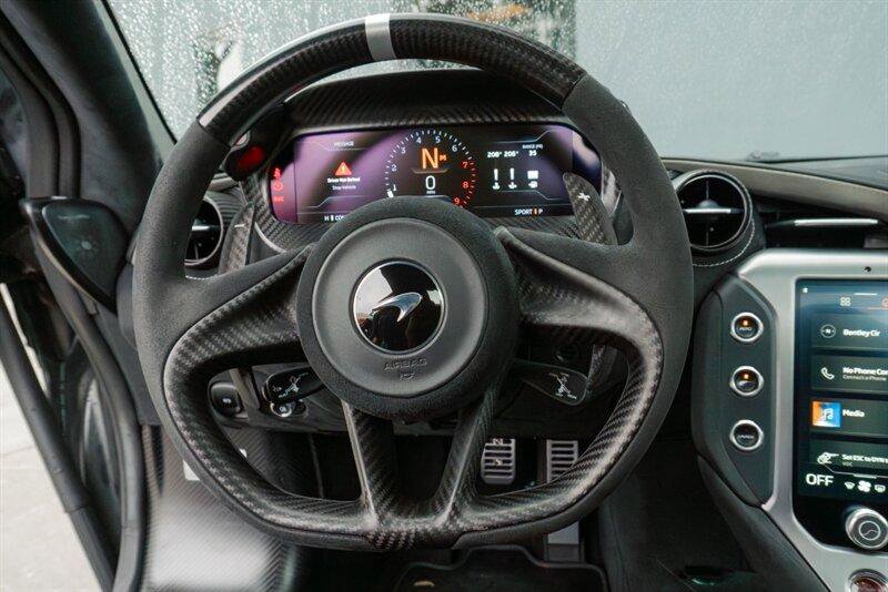 Used 2024 McLaren 750S Spider image 65