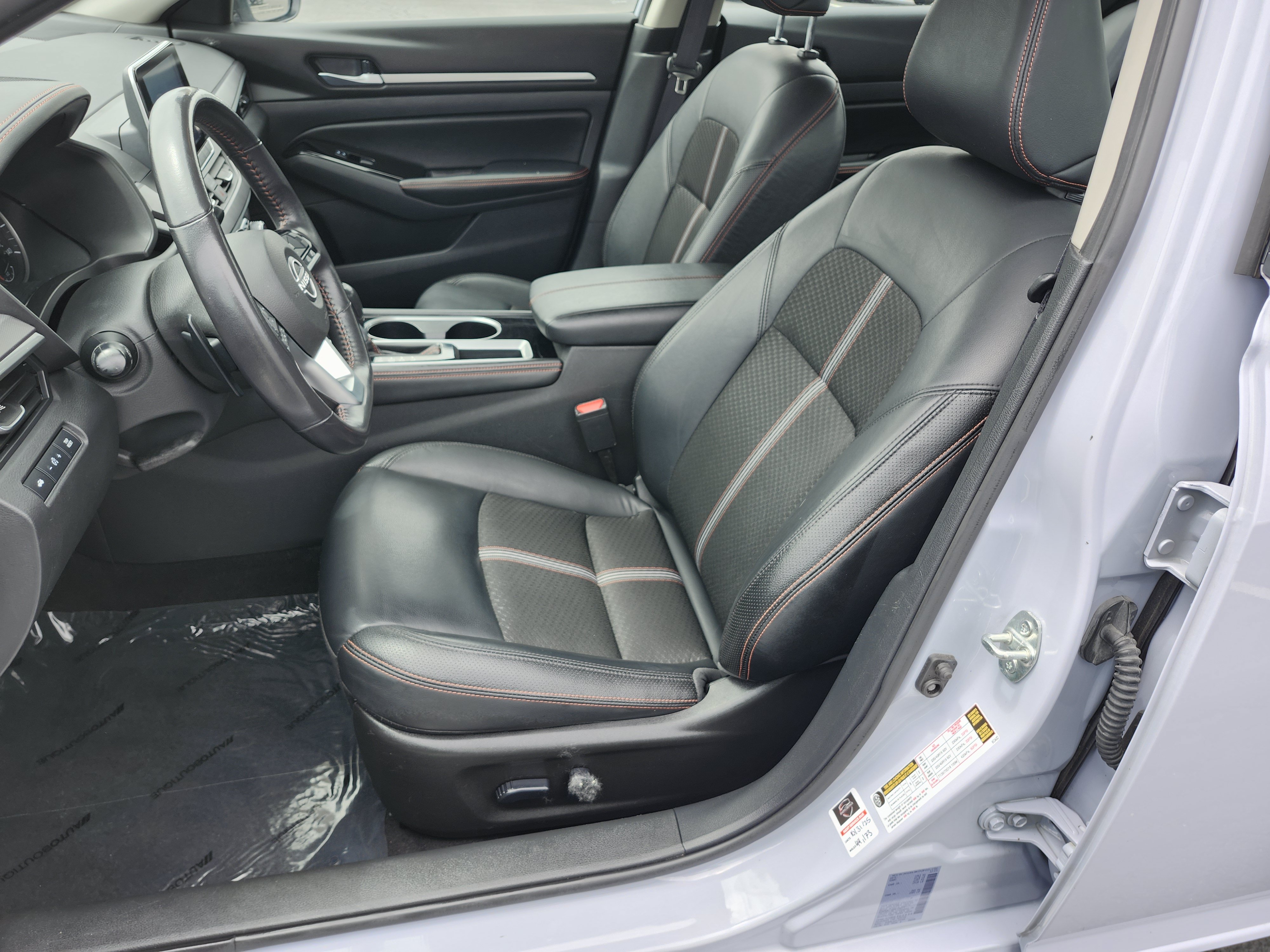 Used 2024 Nissan Altima 2.5 SR FWD image 24