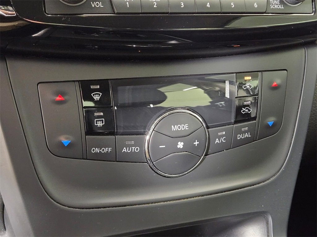 Used 2018 Nissan Sentra SV image 30