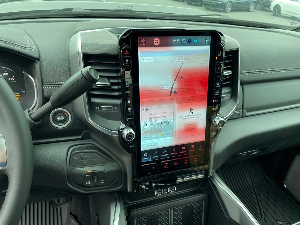 New 2026 RAM 2500 Laramie AWD/4WD image 17