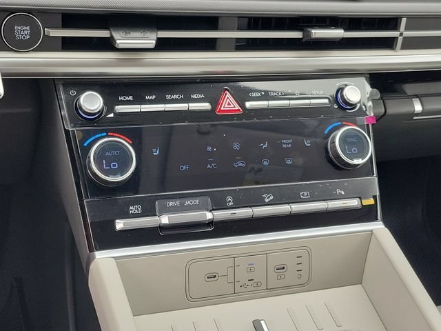 New 2026 Hyundai Santa Fe SEL FWD image 13