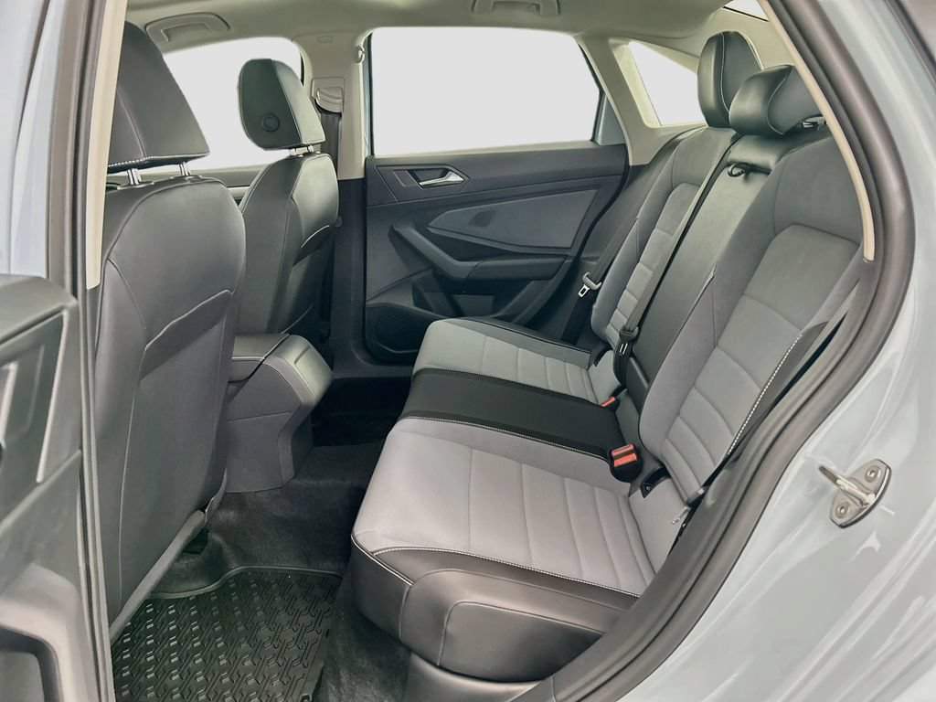 New 2027 Volkswagen Jetta SE FWD image 19