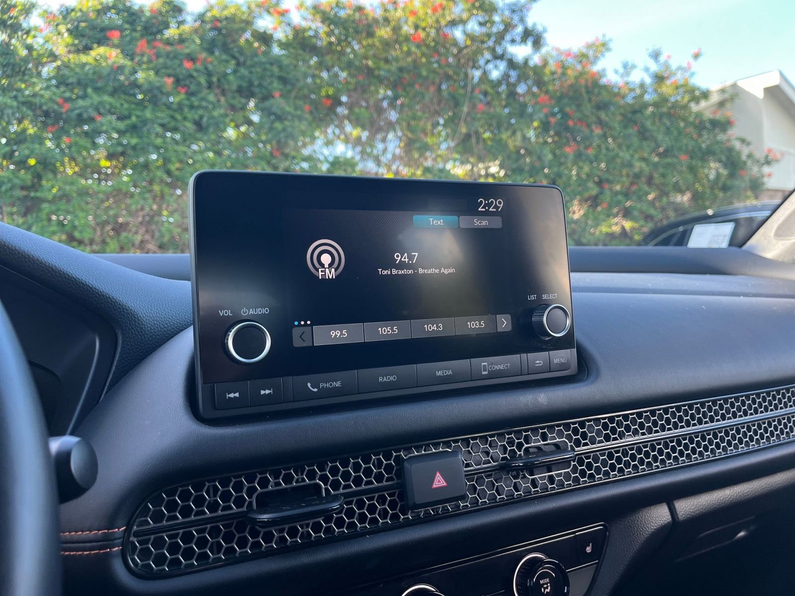 Used 2025 Honda HR-V Sport image 21