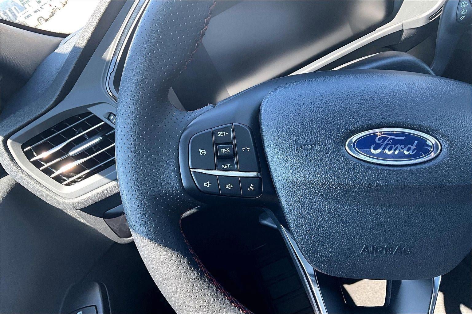 Used 2025 Ford Escape ST-Line AWD/4WD image 19