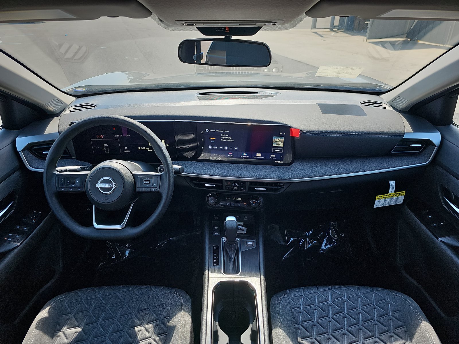 New 2027 Nissan Kicks SV FWD image 16