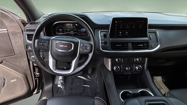 Used 2023 GMC Yukon XL SLT AWD/4WD image 10