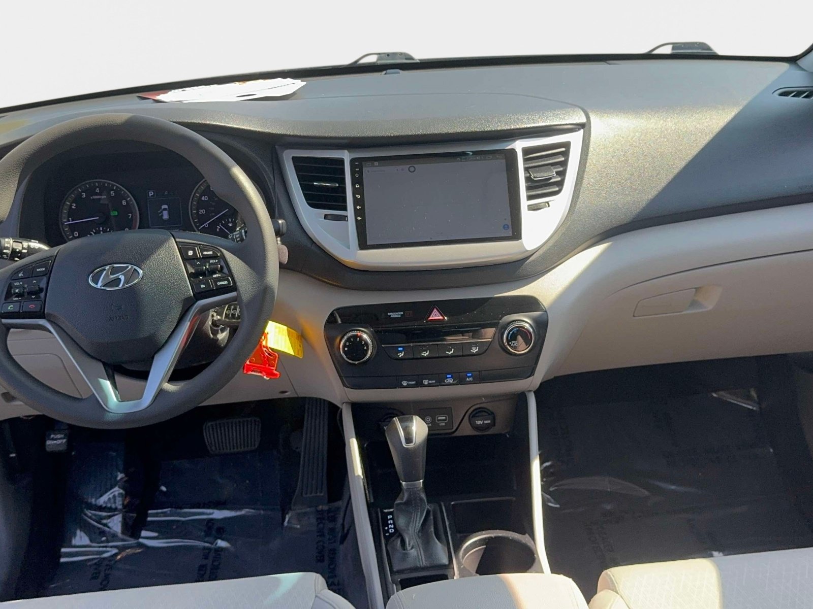 Used 2016 Hyundai Tucson SE w/ Option Group 02 AWD/4WD image 13