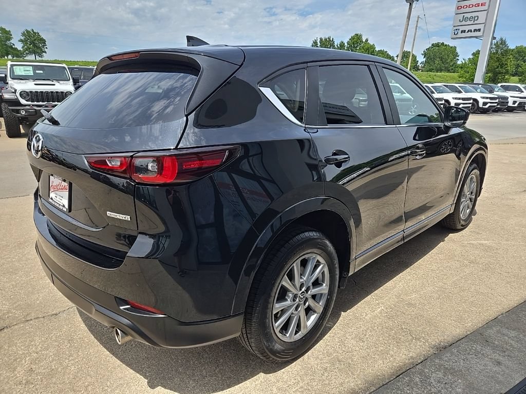 Used 2025 MAZDA CX-5 AWD 2.5 S w/ Preferred Package image 12