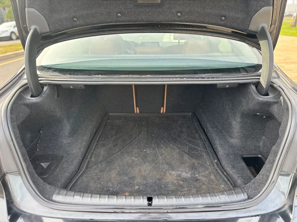 Used 2018 BMW M550i xDrive image 13