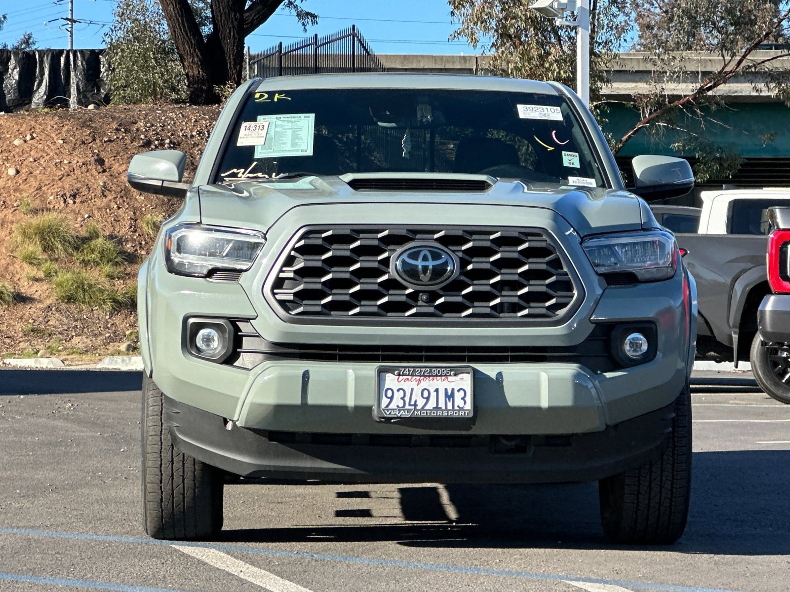 Used 2022 Toyota Tacoma TRD Sport image 7