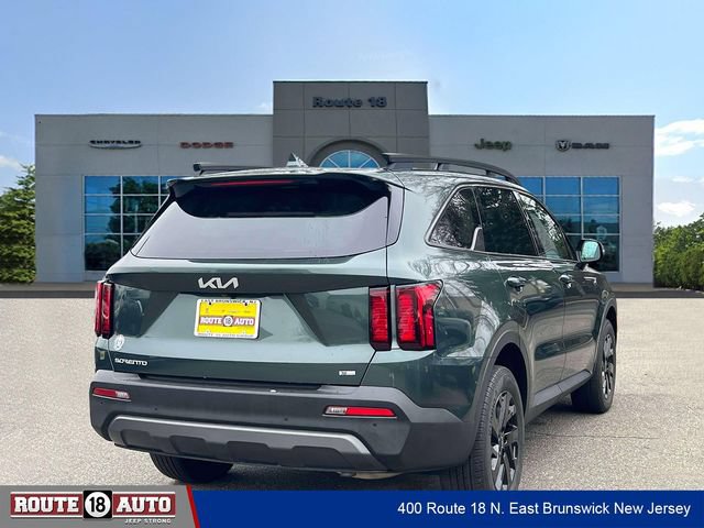 Used 2023 Kia Sorento S w/ Panoramic Sunroof Package AWD/4WD image 4