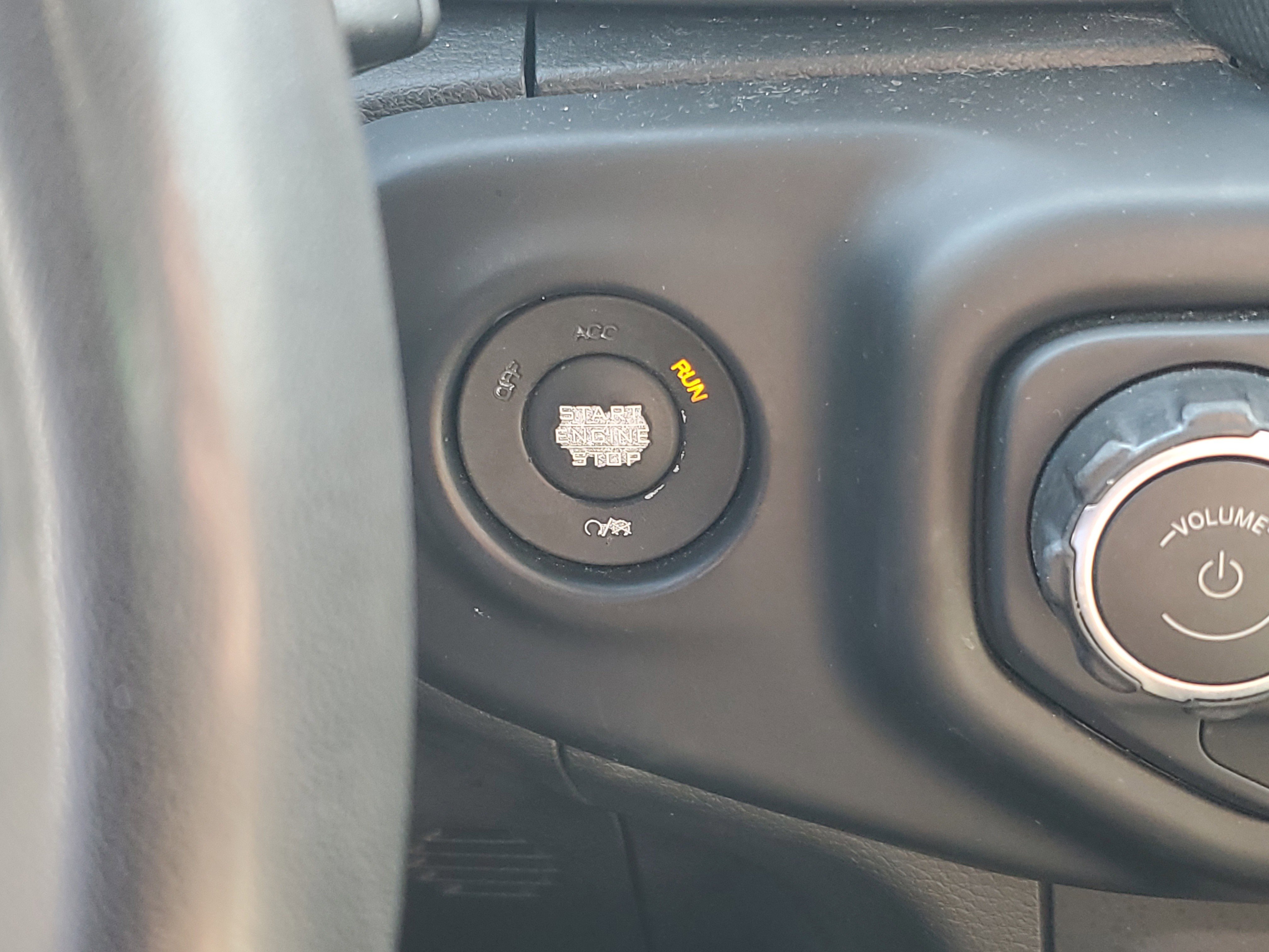 Certified 2023 Jeep Gladiator Overland image 21