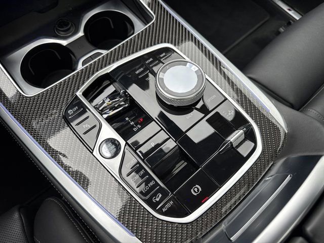 Certified 2026 BMW X7 M60i AWD/4WD image 19