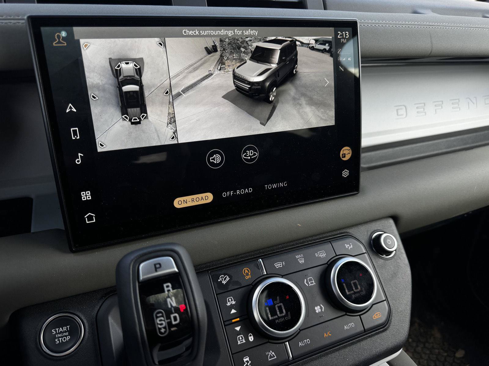 Certified 2025 Land Rover Defender 110 X-Dynamic SE AWD/4WD image 19