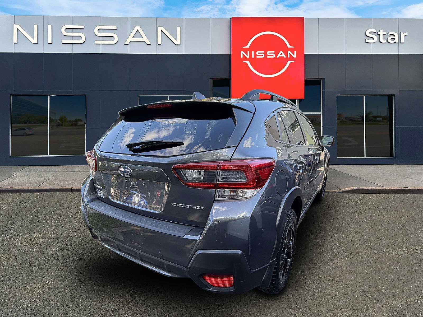 Used 2022 Subaru Crosstrek 2.0i Premium AWD/4WD image 6