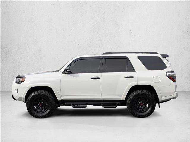 Used 2021 Toyota 4Runner Venture w/ Moonroof Package image 9