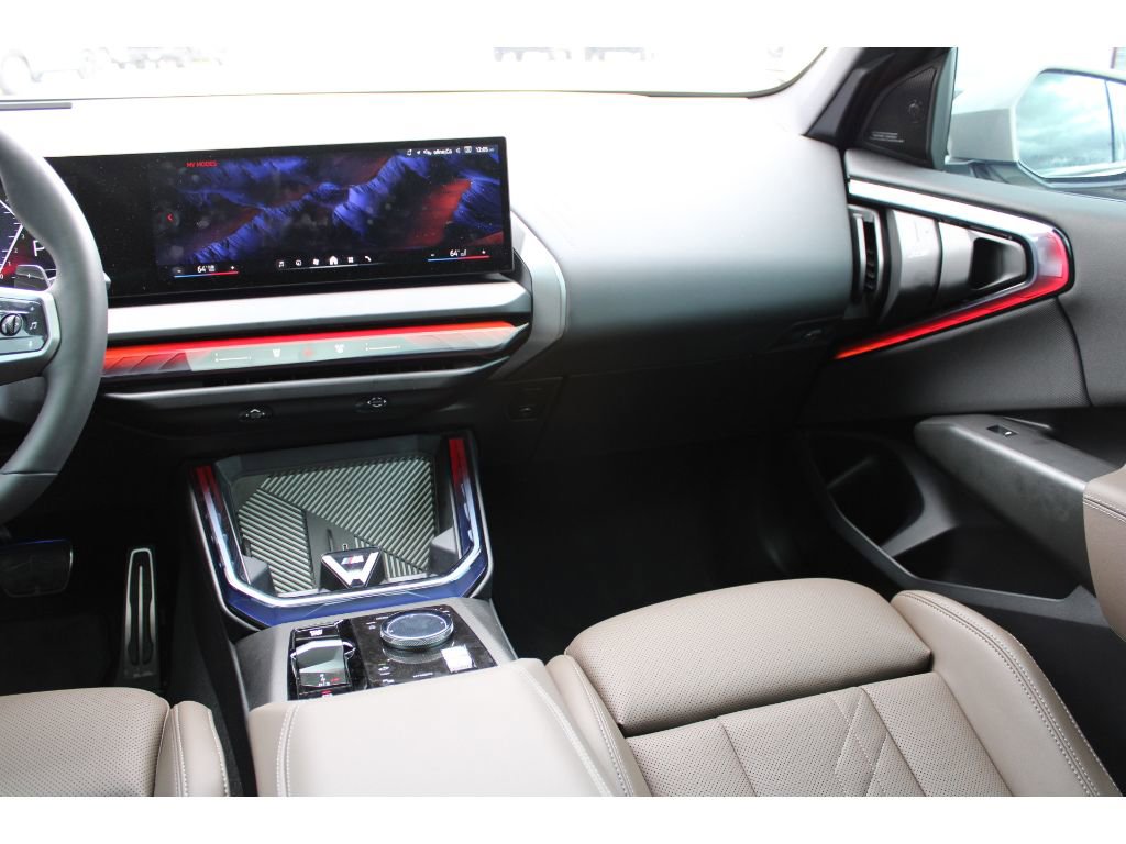 Used 2025 BMW X3 xDrive30i w/ Premium Package image 12