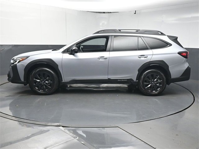 Used 2025 Subaru Outback Onyx Edition w/ Popular Package #2 image 5