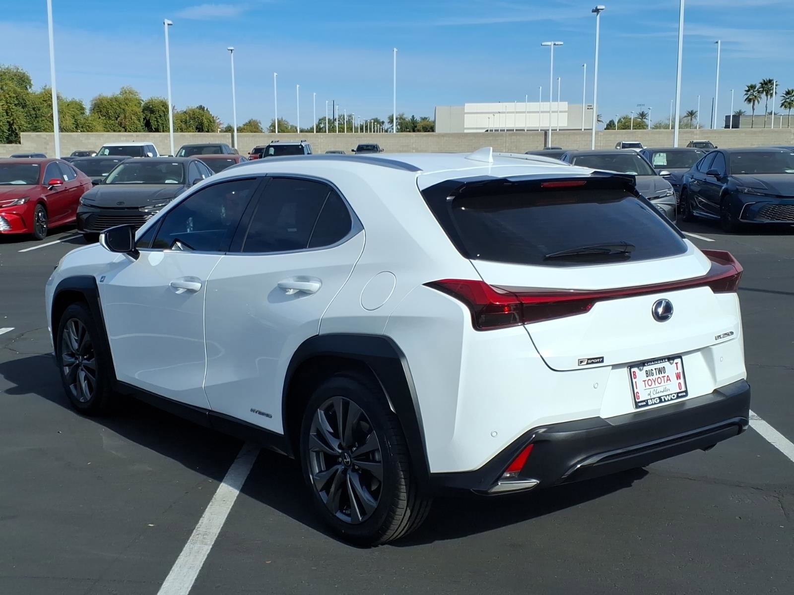 Used 2020 Lexus UX 250h F Sport w/ F Sport Premium Package image 10