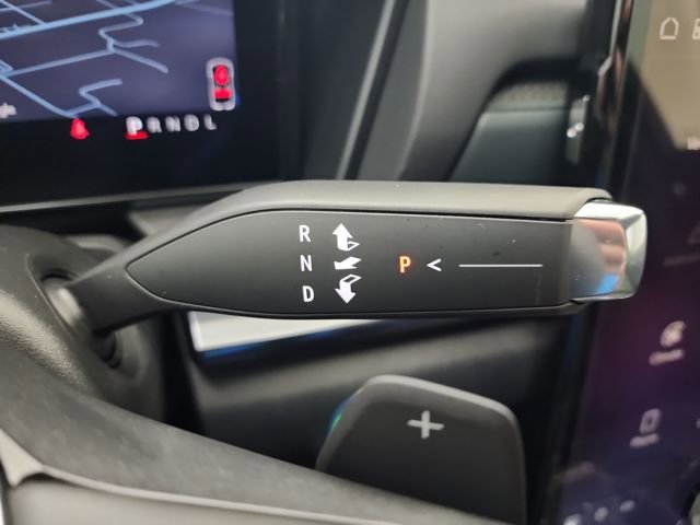 New 2026 GMC Terrain AT4 w/ Convenience Package III image 28