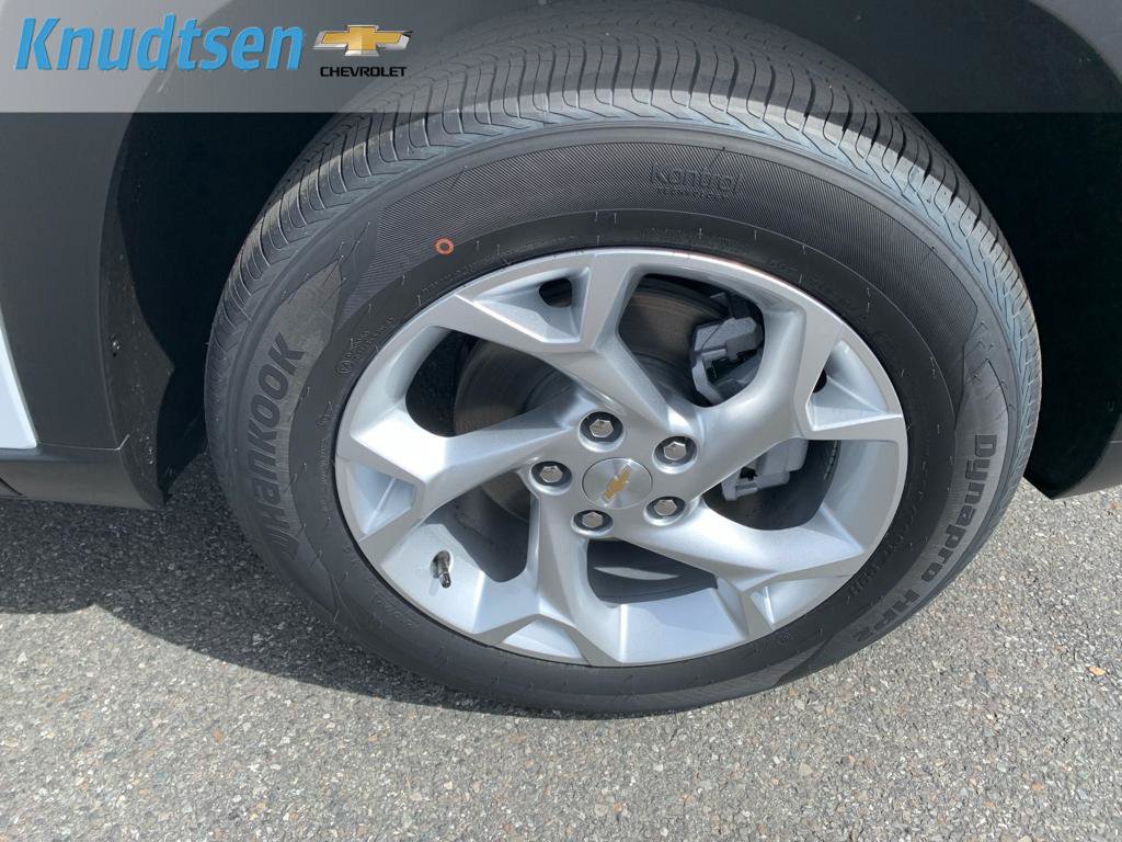 New 2026 Chevrolet Trax LS w/ Driver Confidence Package FWD image 8