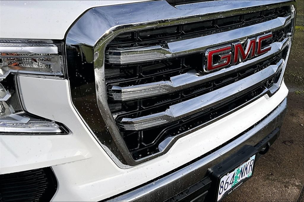 Used 2022 GMC Sierra 1500 SLE AWD/4WD image 33