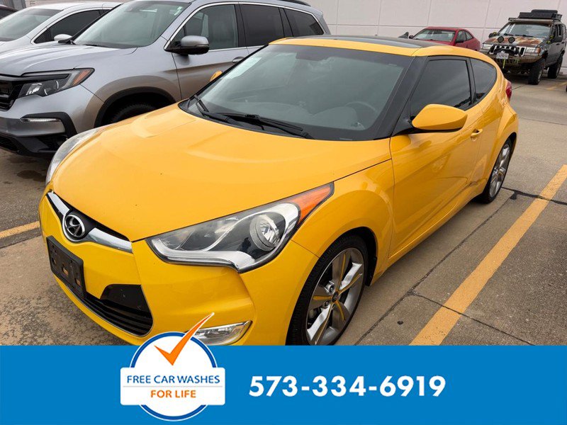 Used 2016 Hyundai Veloster w/ Option Group 02 FWD image 1