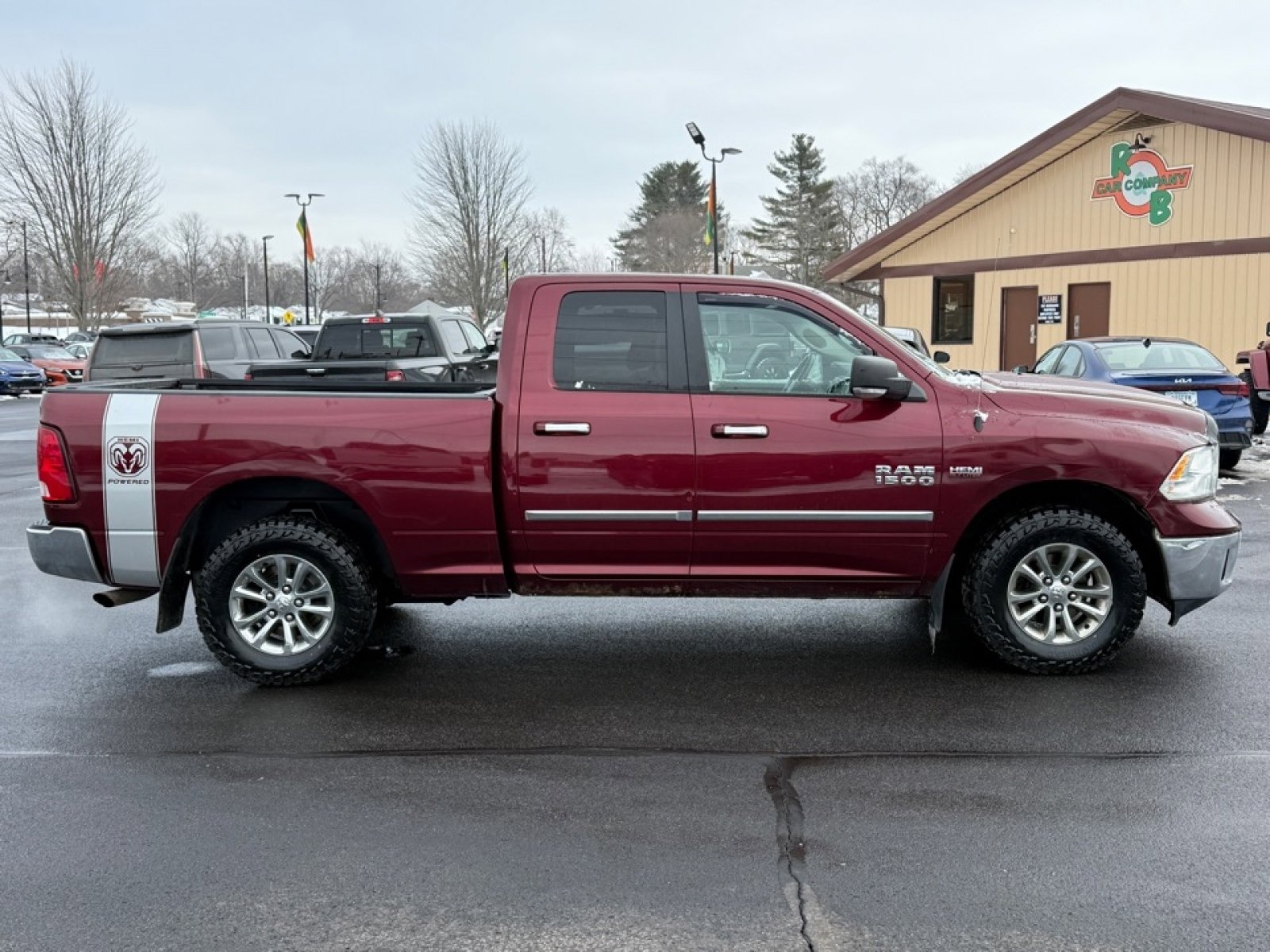 Used 2017 RAM 1500 Classic SLT w/ Luxury Group image 9