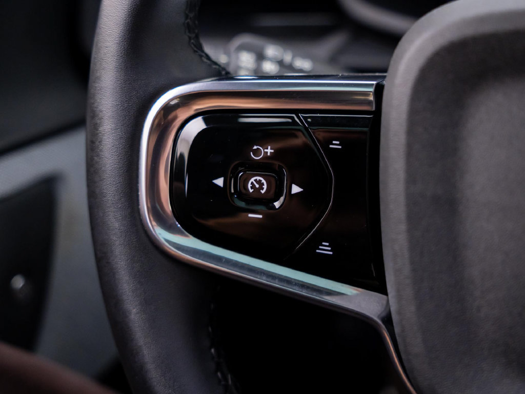 Used 2023 Polestar Polestar 2 w/ Pilot Pack AWD/4WD image 23