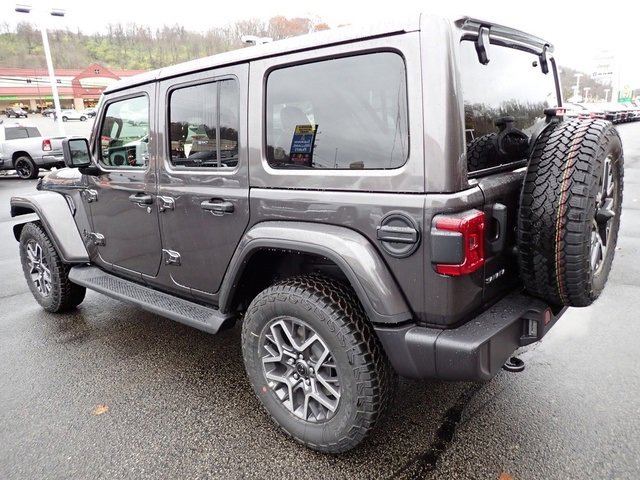 New 2025 Jeep Wrangler Sahara w/ Technology Group image 3