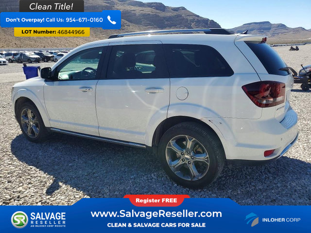 Used 2016 Dodge Journey Crossroad FWD image 3