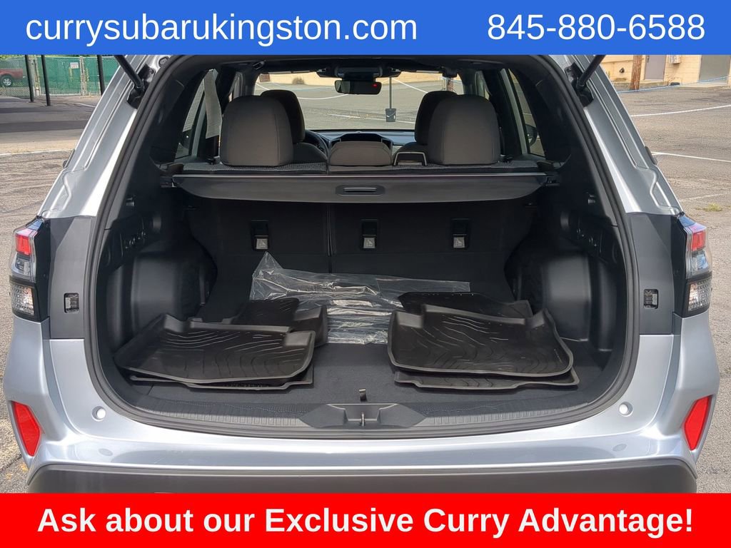 Used 2025 Subaru Forester Premium image 10