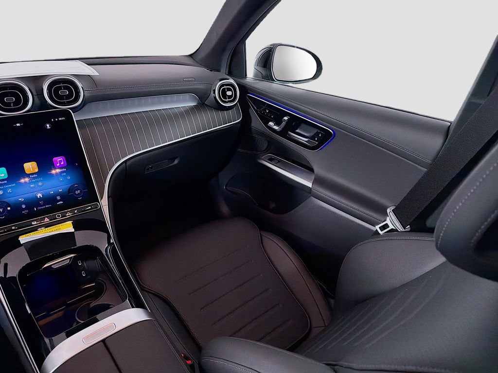 New 2026 Mercedes-Benz GLC 300 4MATIC image 26