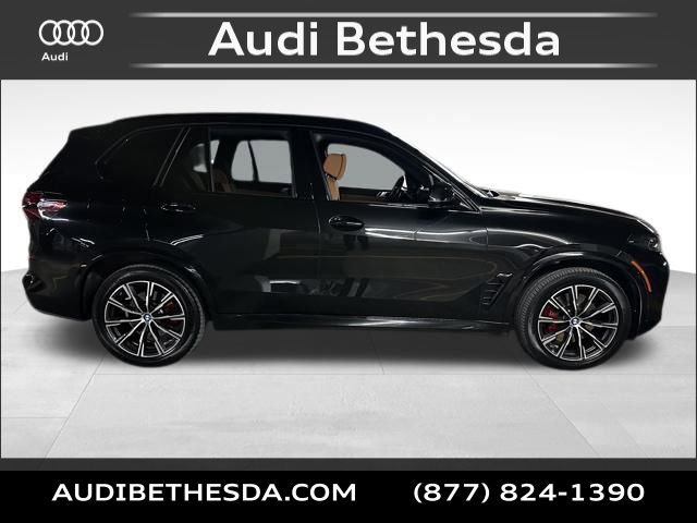 Used 2025 BMW X5 xDrive40i w/ M Sport Package image 8