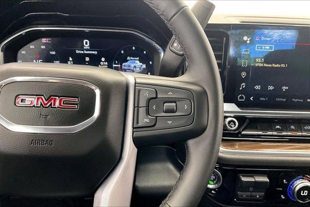 Used 2025 GMC Sierra 1500 Elevation AWD/4WD image 21